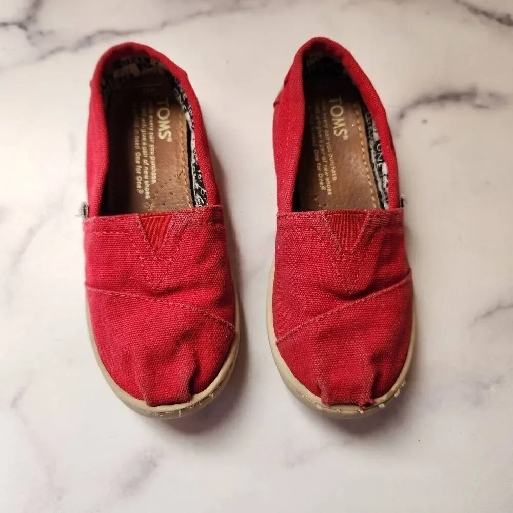Kids girls red Toms slip on canvas brick red shoes casual minimalist